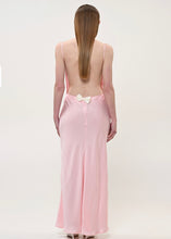 Load image into Gallery viewer, DRESS WITH OPEN BACK PINK BOOM
