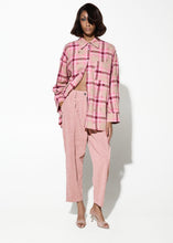 Load image into Gallery viewer, CLASIC PANTS PINK MILKWHITE
