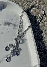 Load image into Gallery viewer, CROSS CHAIN NECKLACE
