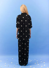 Load image into Gallery viewer, DAISY PANTS BLACK ARPYES
