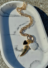 Load image into Gallery viewer, LONG CHAIN NECKLACE
