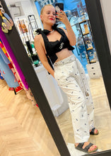 Load image into Gallery viewer, PURE LINEN CROP TOP (Black) MILKWHITE

