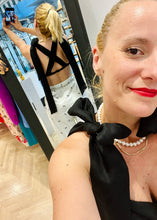 Load image into Gallery viewer, PURE LINEN CROP TOP (Black) MILKWHITE
